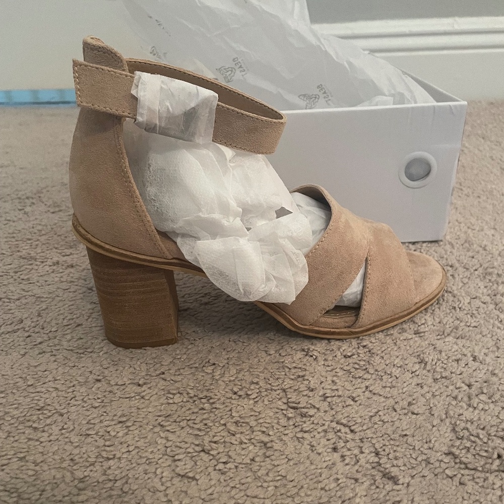 Women’s Heels